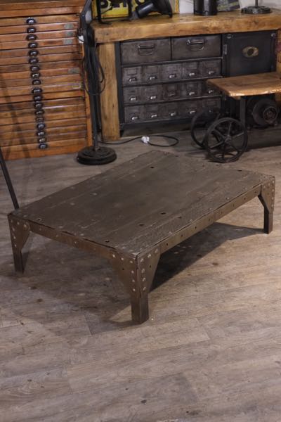table basse pietement ancien eiffel rivet 